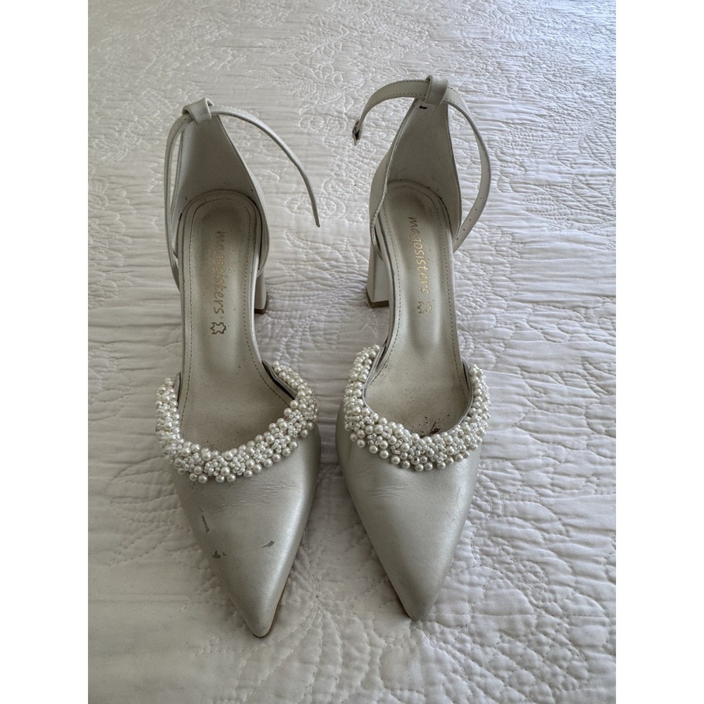 Magosisters Handmade In Greece Bridal Ivory Pearl Block Heel Size 7 SCUFF ON TOE
